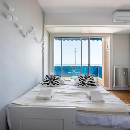 Апартаменты L'oiseau Bleu Plage